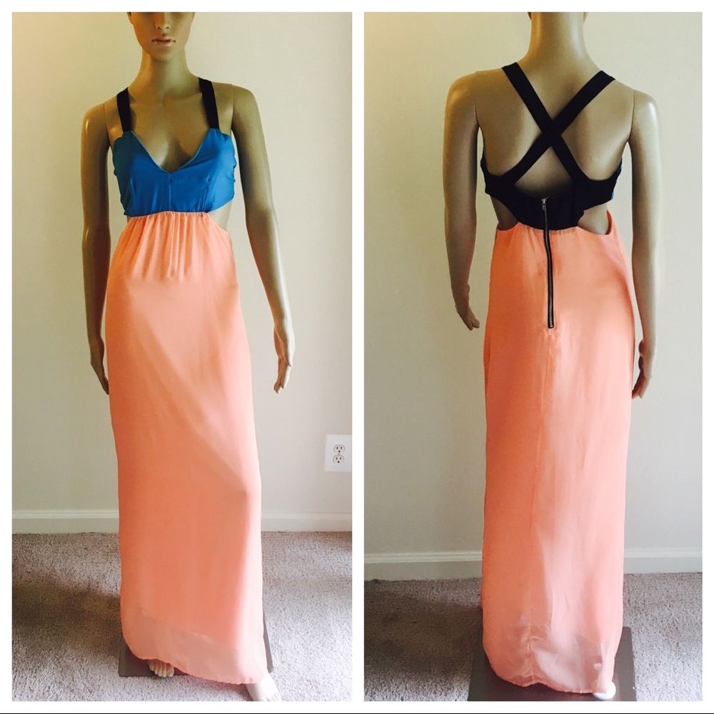 Young fabulous &broke side cutouts open back dress